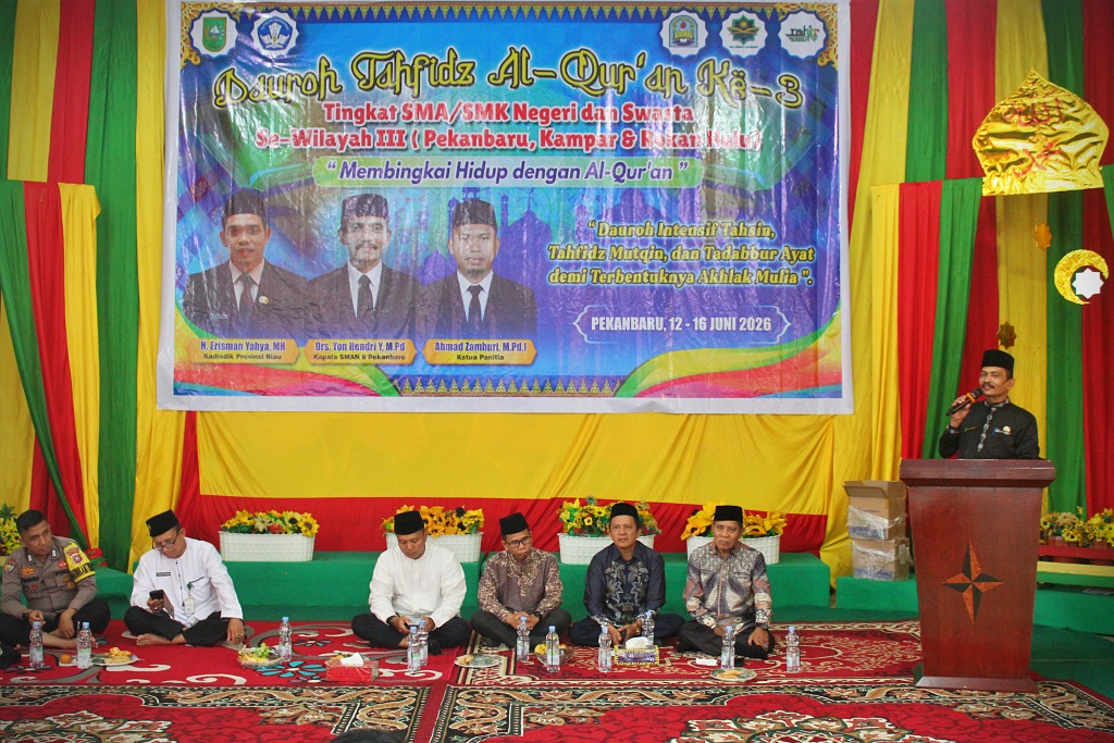 Sambutan Dauraoh kepsek Yon hendri